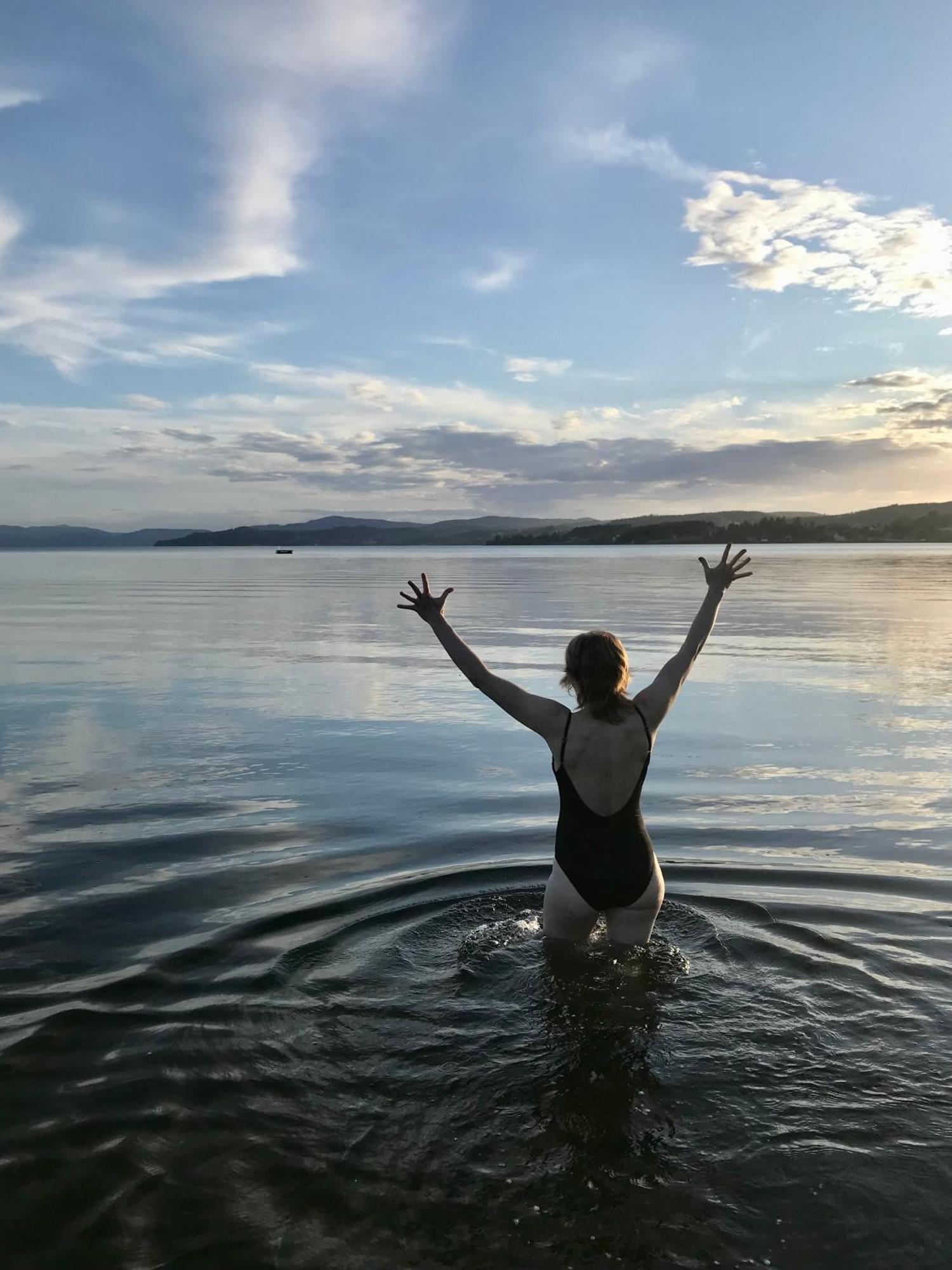 Saga, Et Unikt, Sjarmerende Badehotell Med Fa Rom, Sauna Og Badebrygge - Inderoy Straumen  Exterior foto